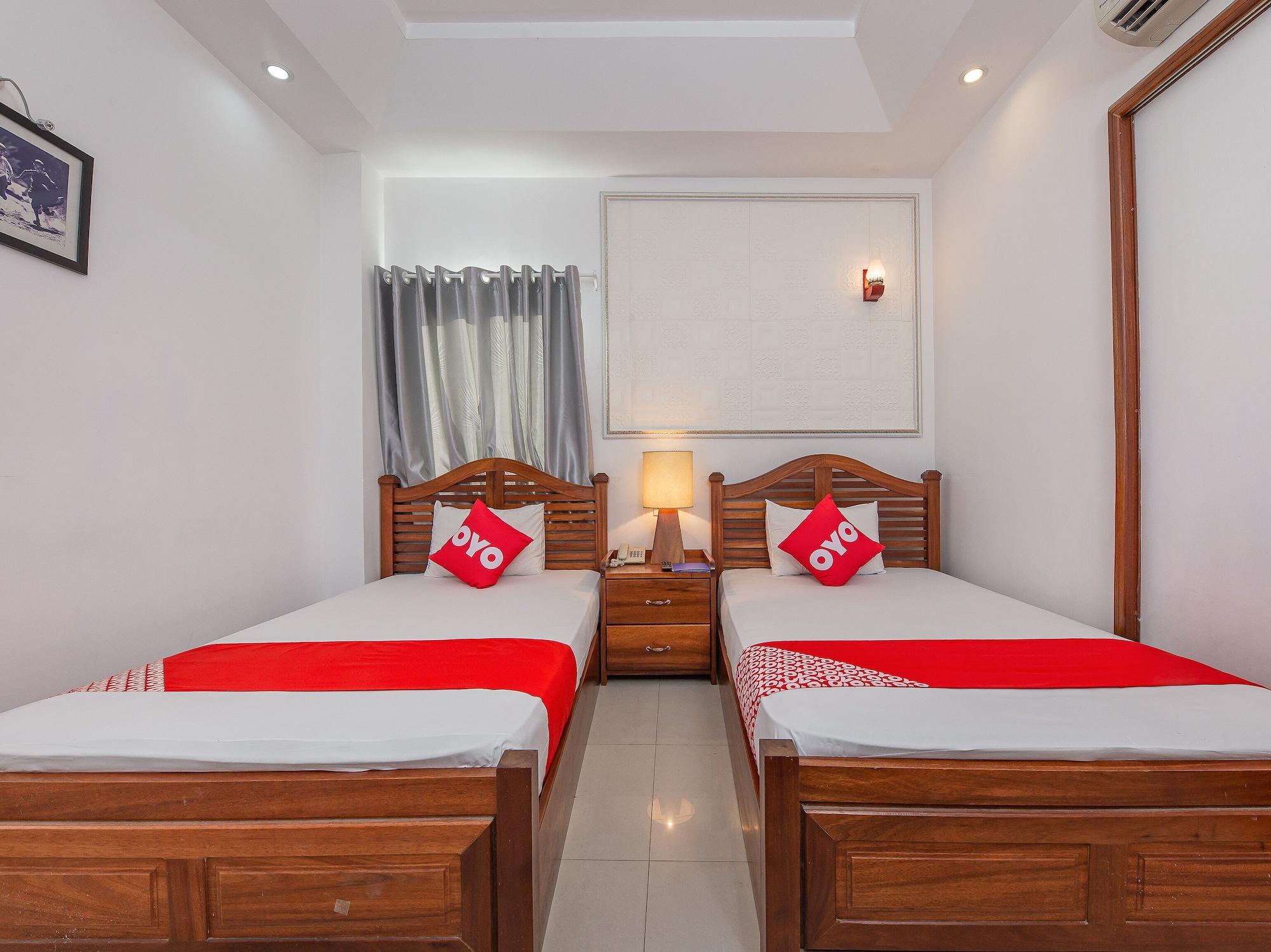 White Lion Hotel 芽庄 外观 照片