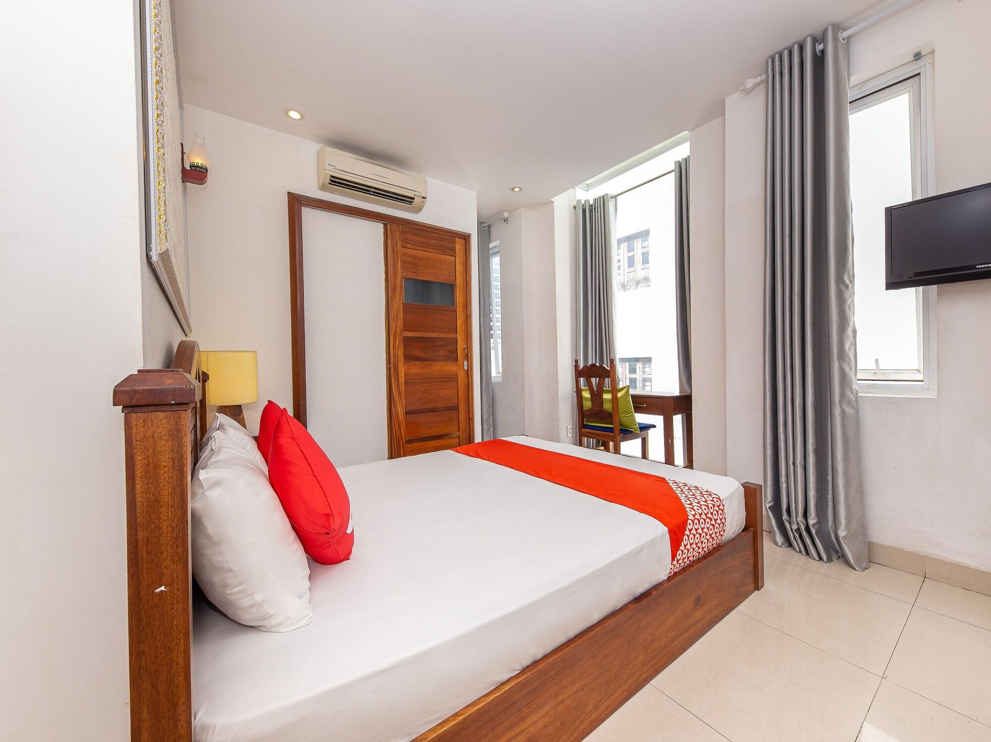 White Lion Hotel 芽庄 外观 照片