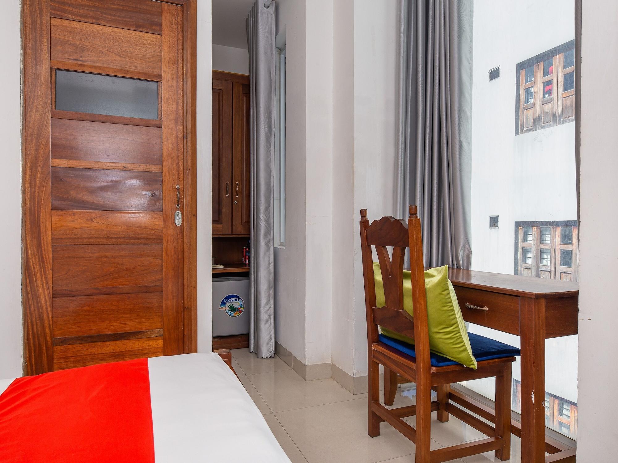White Lion Hotel 芽庄 外观 照片