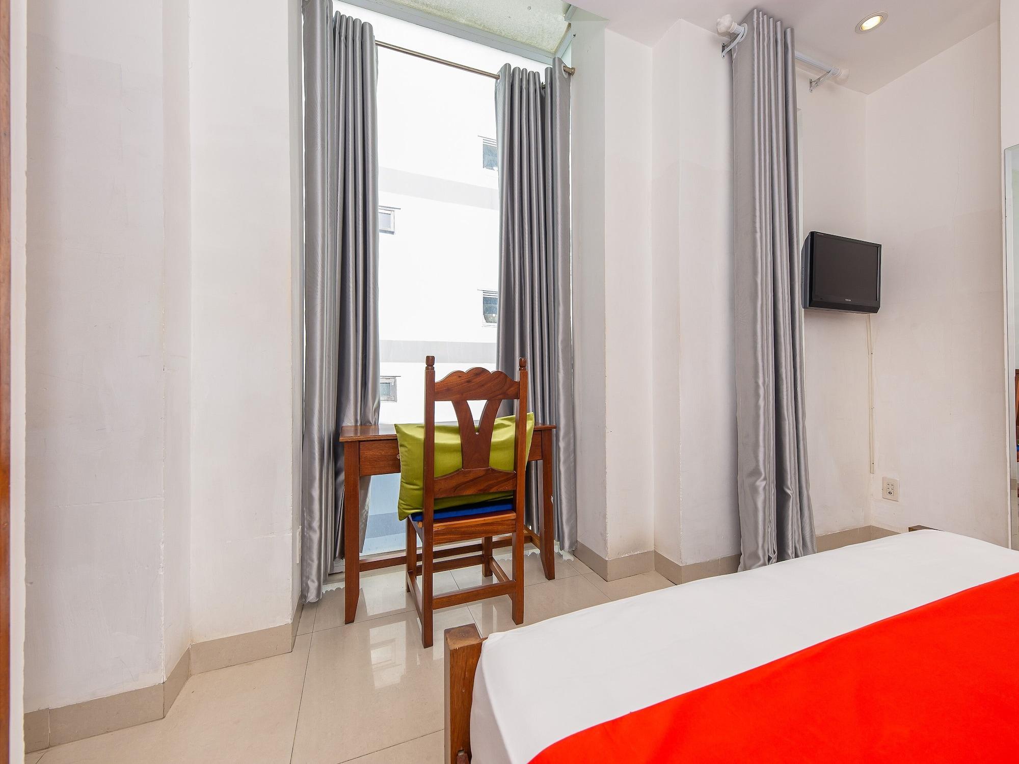 White Lion Hotel 芽庄 外观 照片