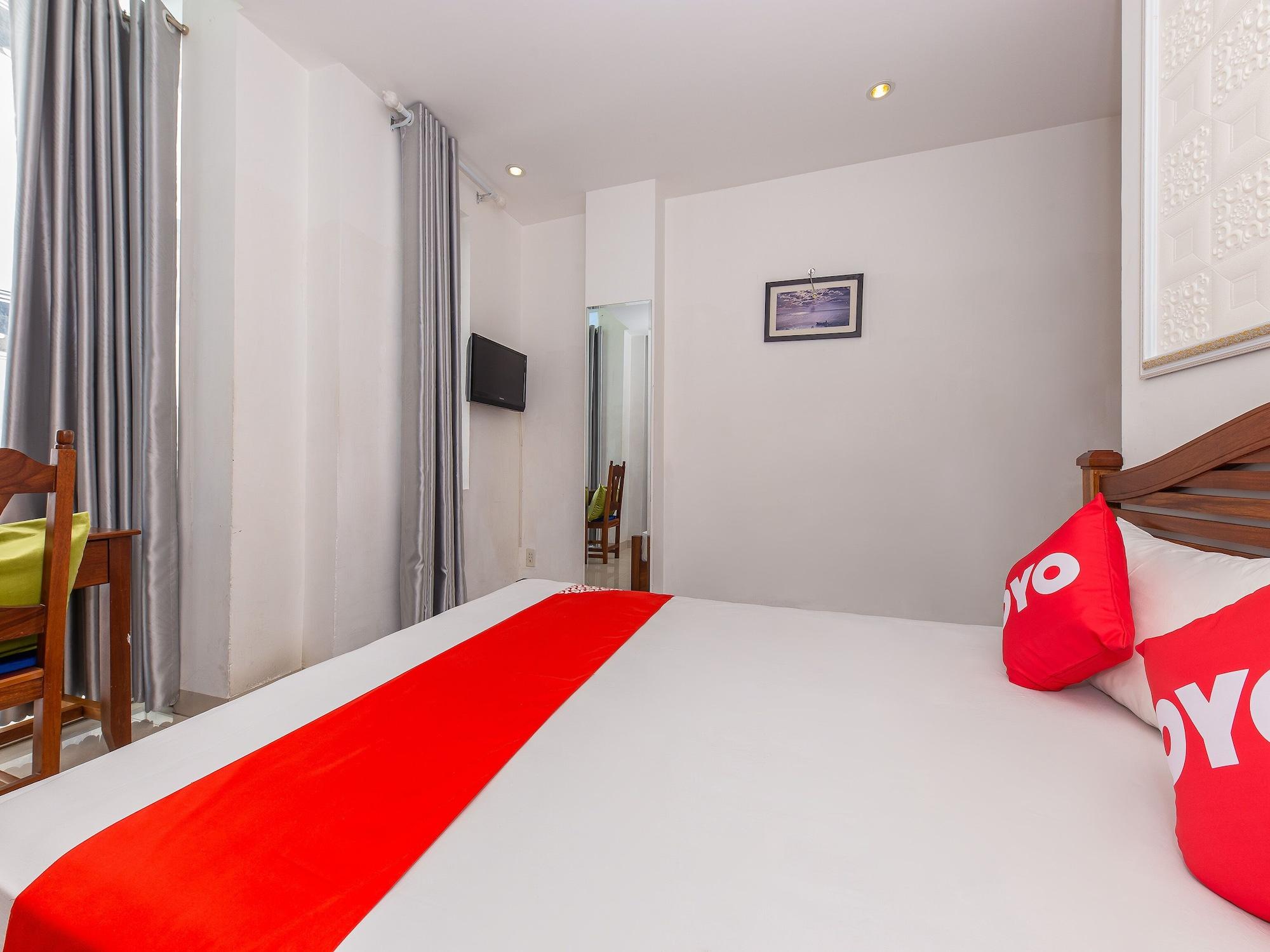 White Lion Hotel 芽庄 外观 照片