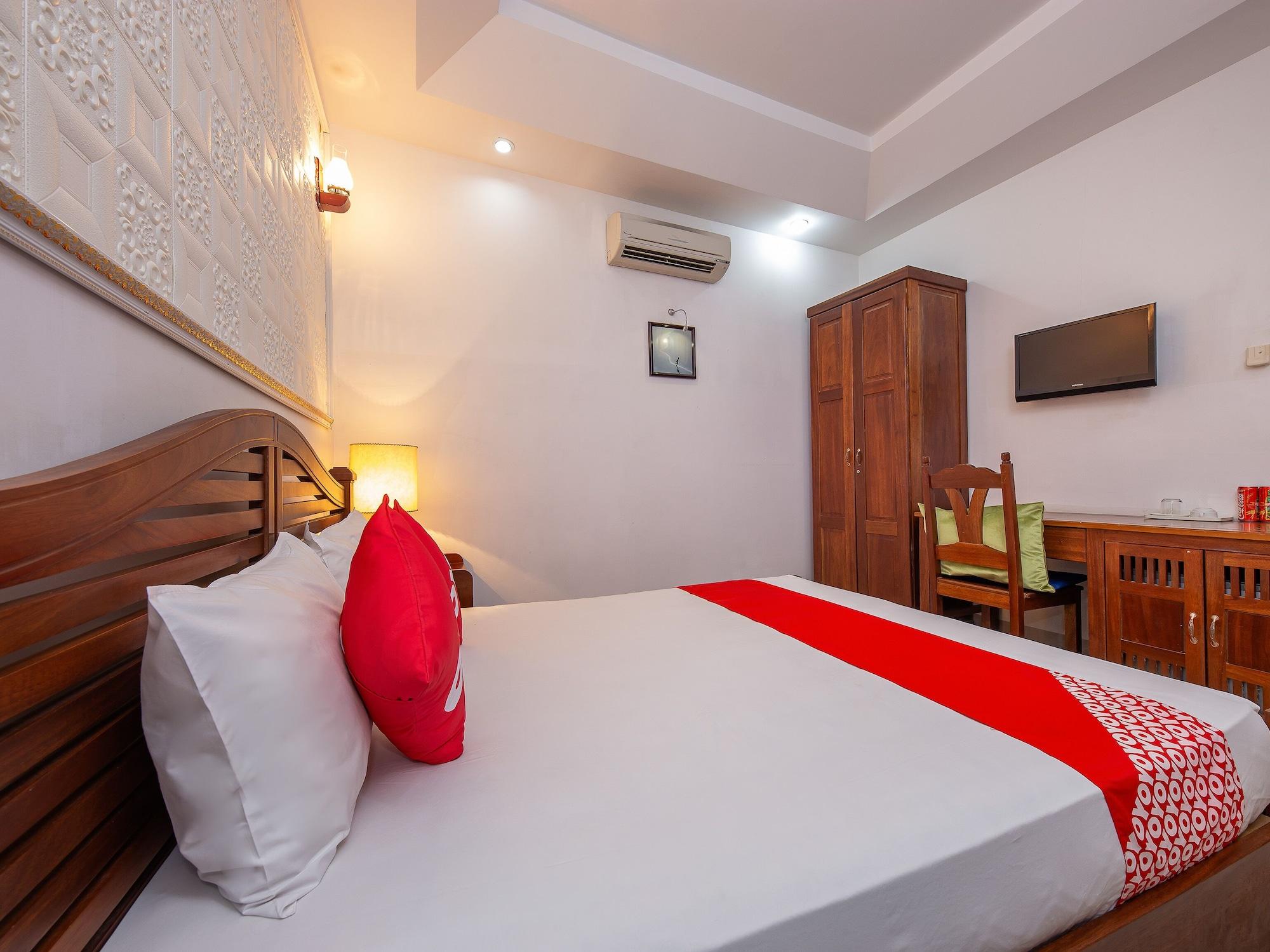 White Lion Hotel 芽庄 外观 照片