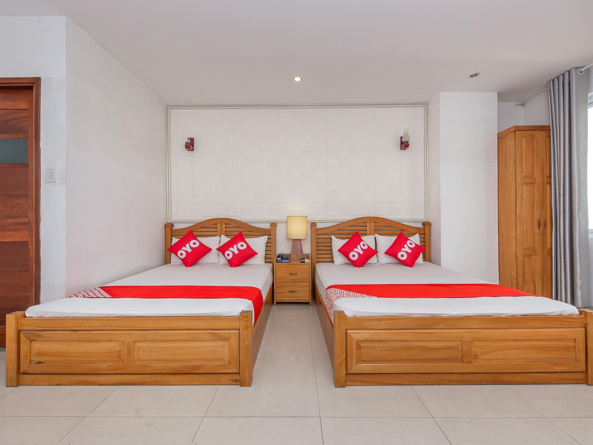 White Lion Hotel 芽庄 外观 照片