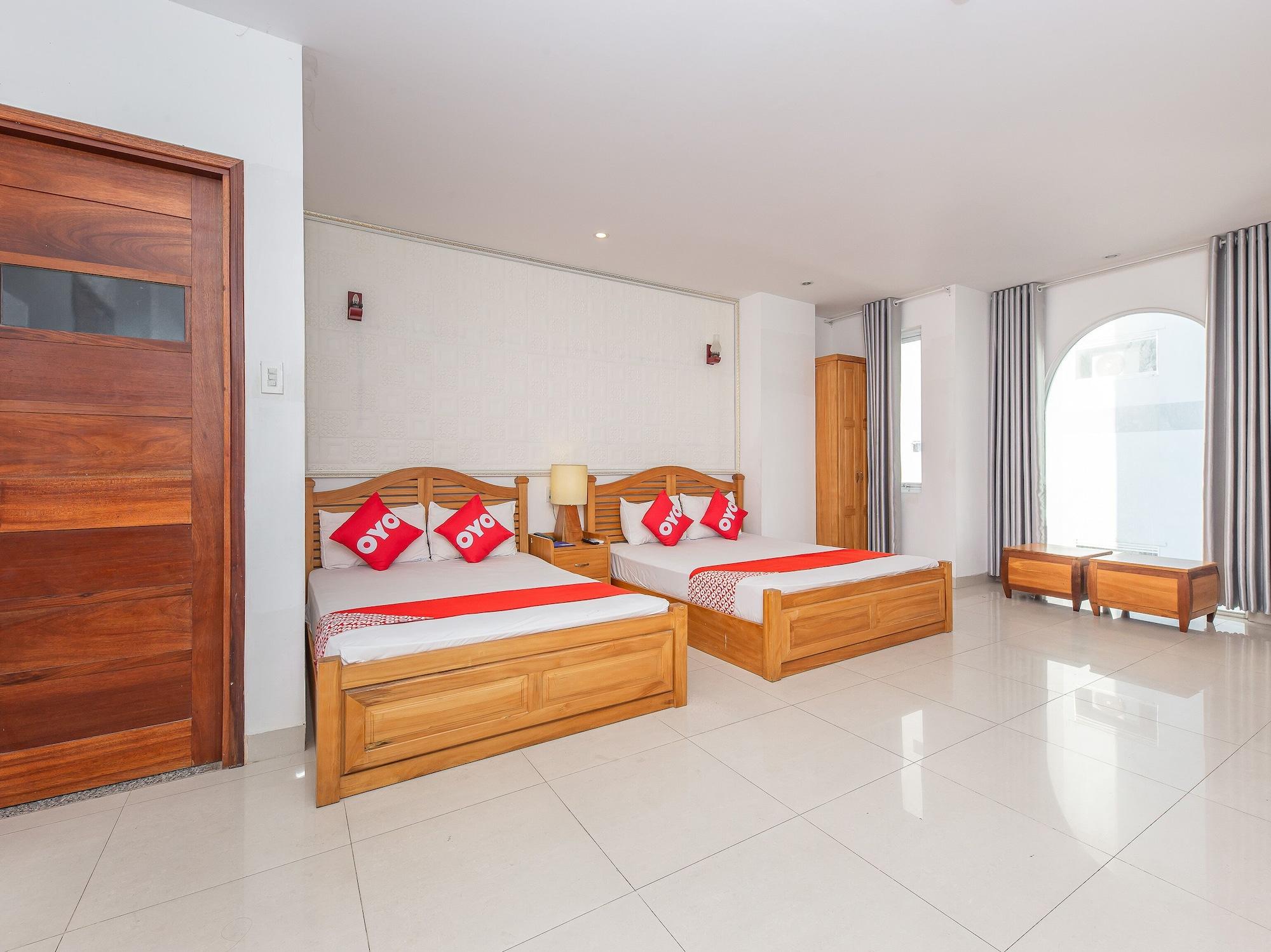 White Lion Hotel 芽庄 外观 照片