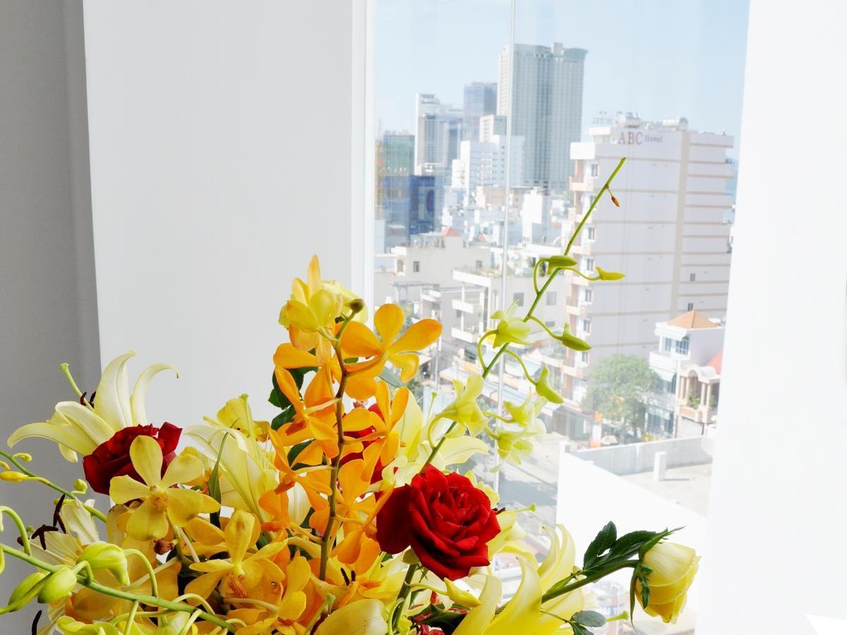 White Lion Hotel 芽庄 外观 照片