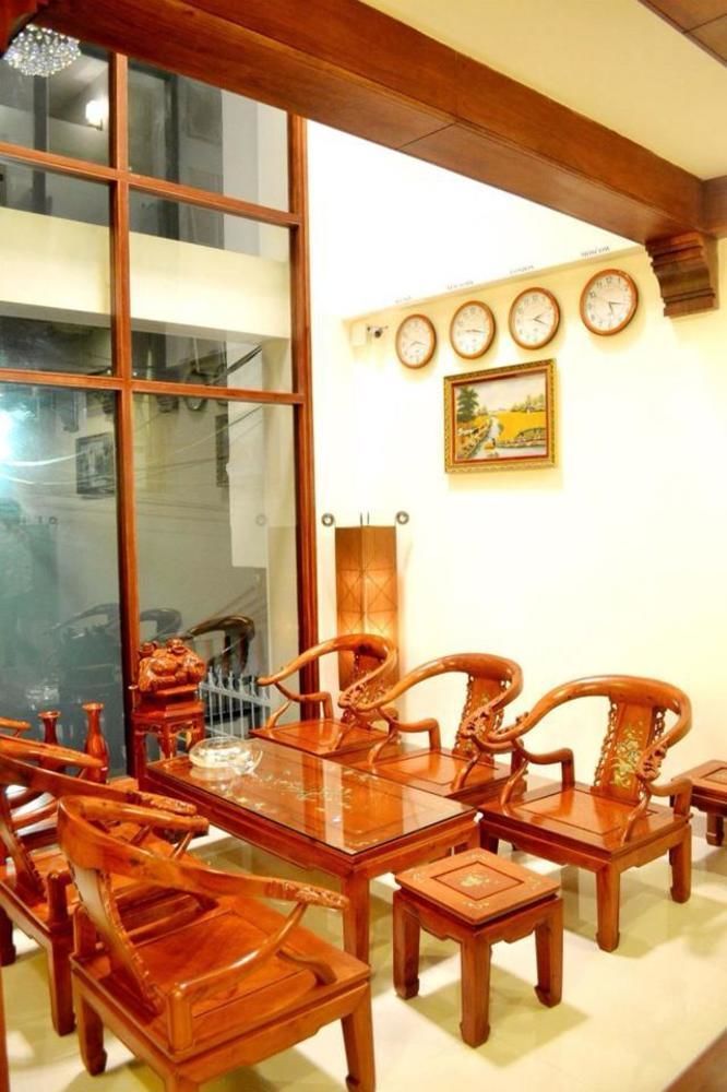 White Lion Hotel 芽庄 外观 照片